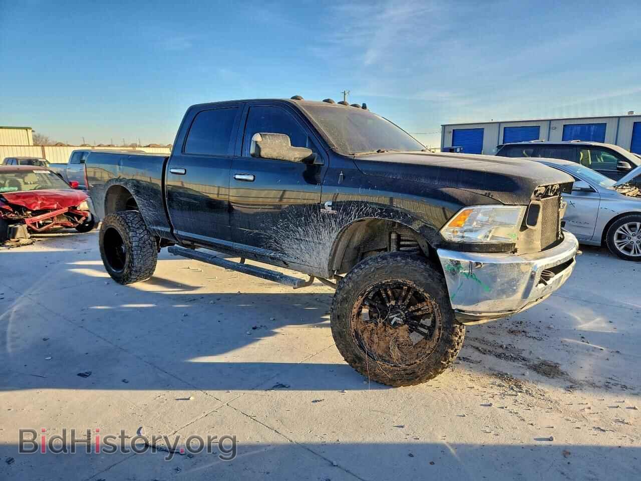 2017 RAM All Models - VIN: 3C6UR5DL5HG755619 - Photo 4