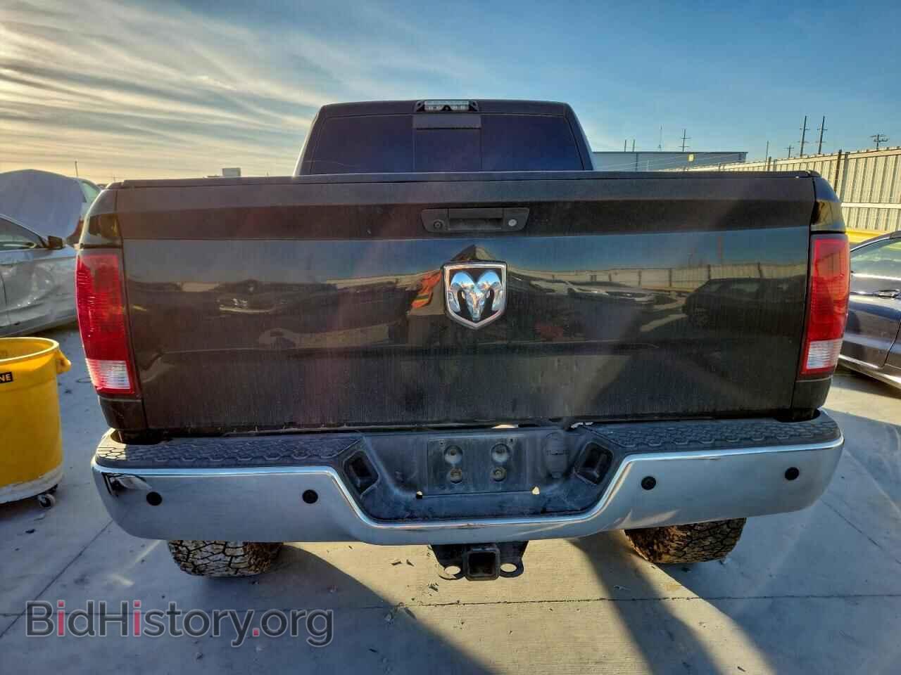 2017 RAM All Models - VIN: 3C6UR5DL5HG755619 - Photo 6