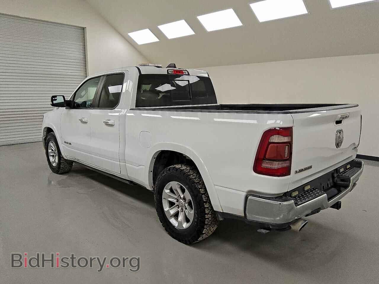 2021 RAM 1500 - VIN: 1C6SRFDT9MN641010 - Фото 2