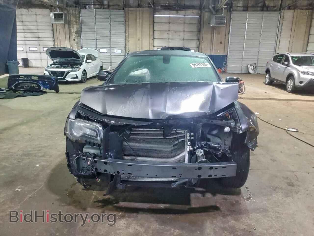2018 CHRYSLER 300 - VIN: 2C3CCAGG7JH140531 - Photo 5