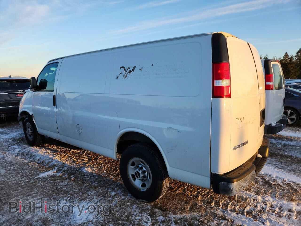 2017 GMC SAVANA - VIN: 1GTW7AFF6H1290533 - Фото 2