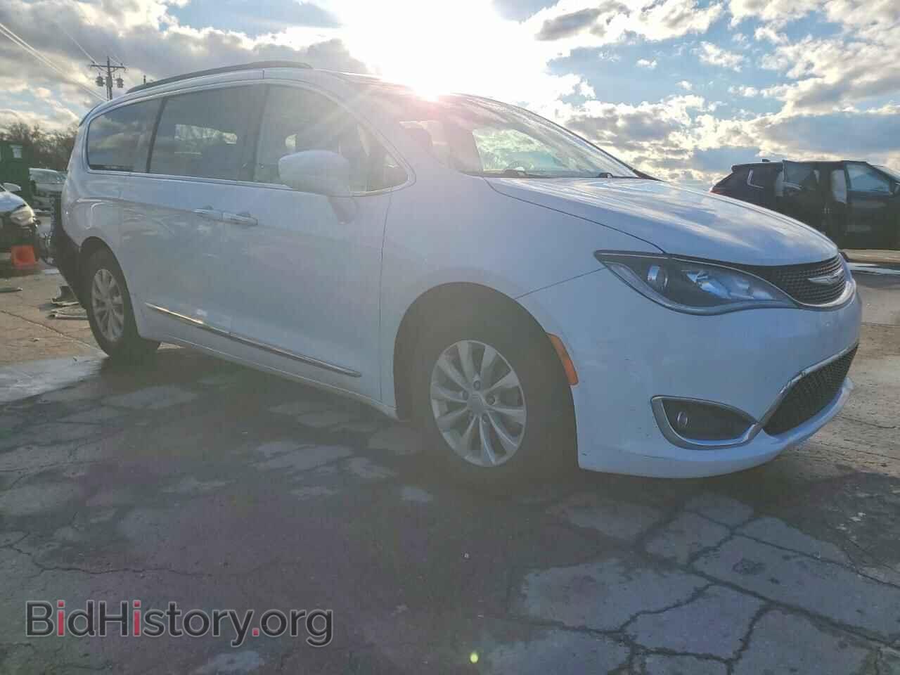 2017 CHRYSLER PACIFICA - VIN: 2C4RC1BG2HR739287 - Фото 4