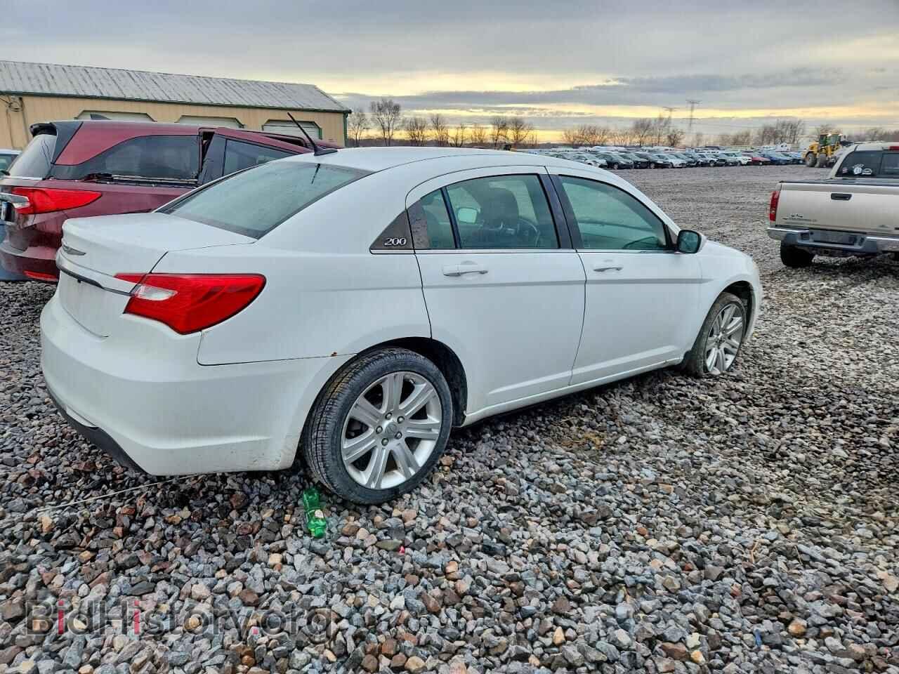 2013 CHRYSLER 200 - VIN: 1C3CCBBB8DN652926 - Фото 3