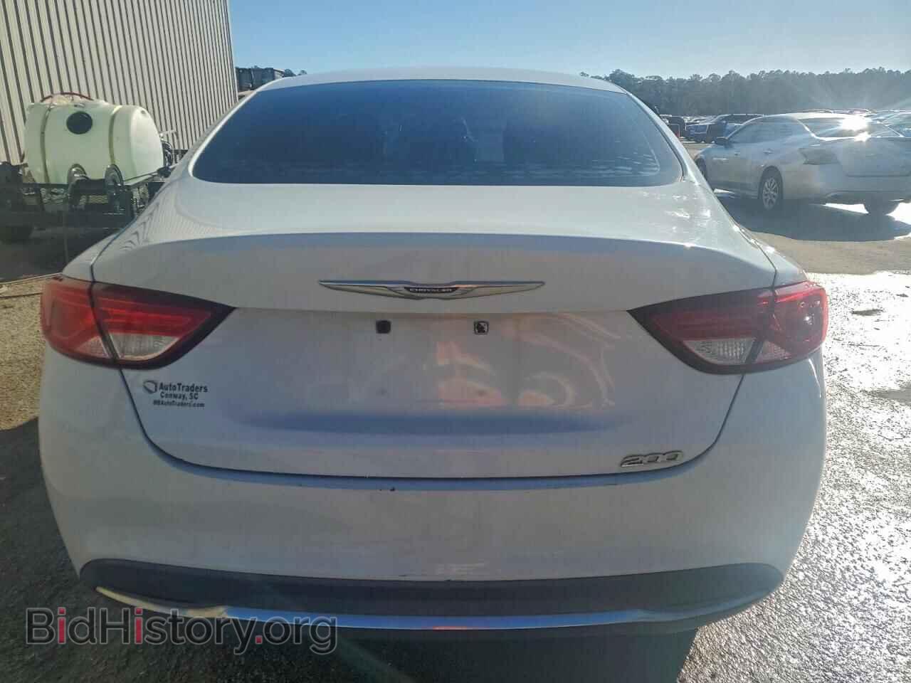 2015 CHRYSLER 200 - VIN: 1C3CCCAB6FN704130 - Фото 6