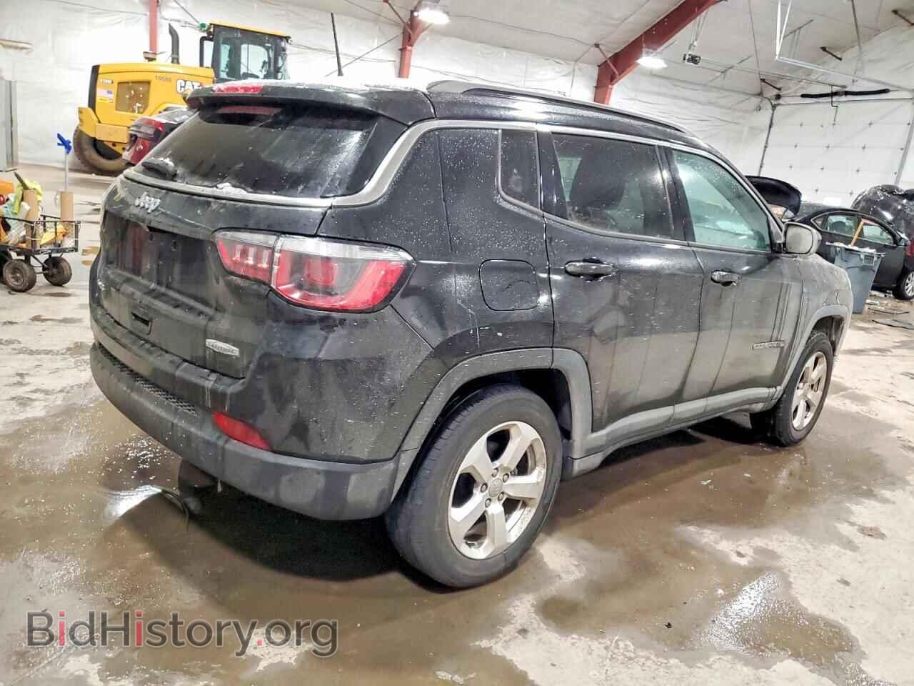 2018 JEEP COMPASS - VIN: 3C4NJDBB5JT307810 - Фото 3