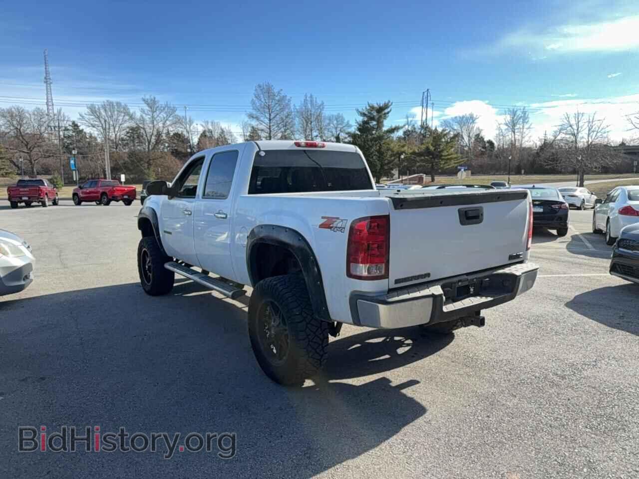 2008 GMC SIERRA - VIN: 2GTEK13M981121209 - Фото 3