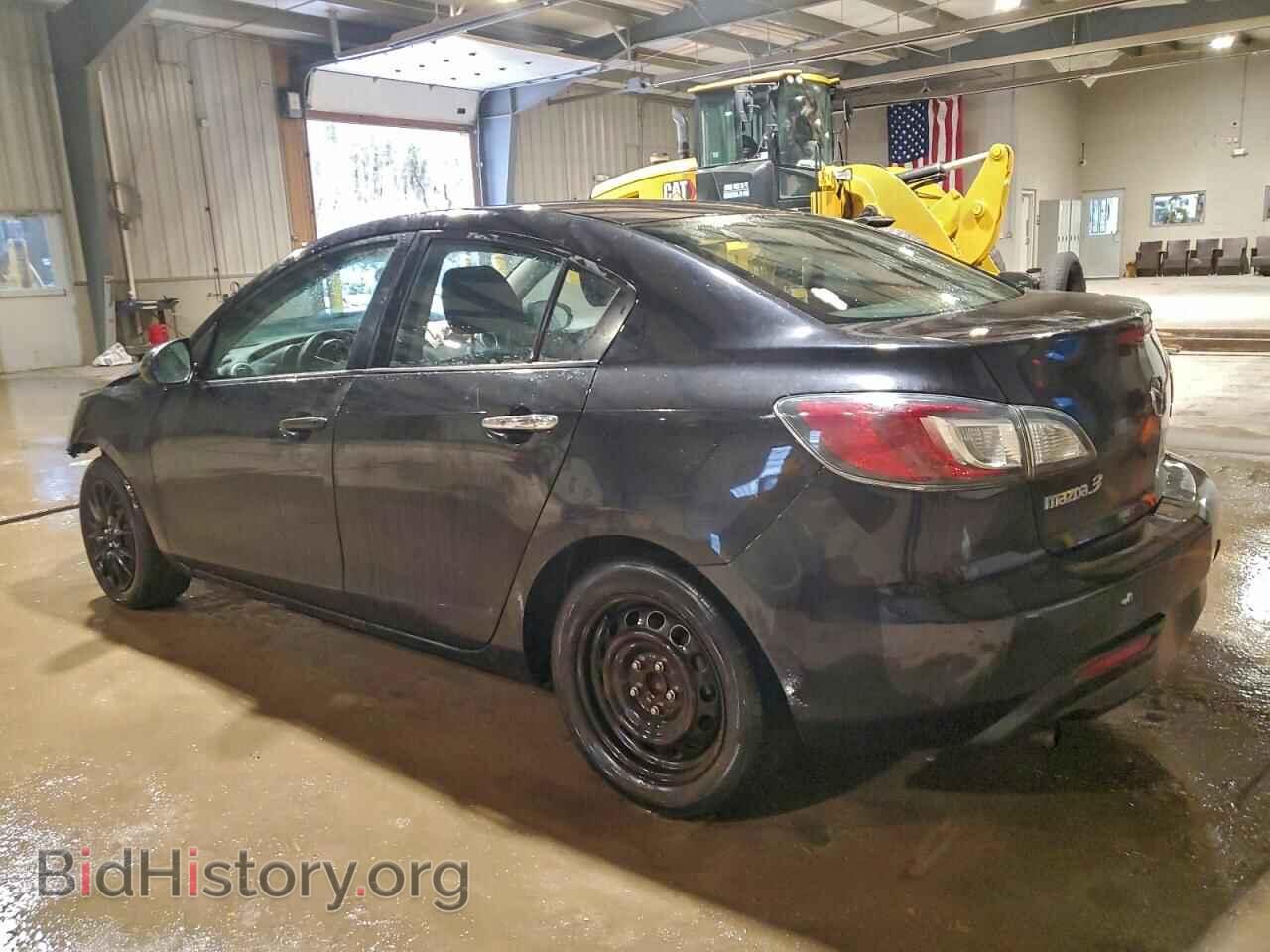 2011 MAZDA 3 - VIN: JM1BL1UG8B1901479 - Фото 2