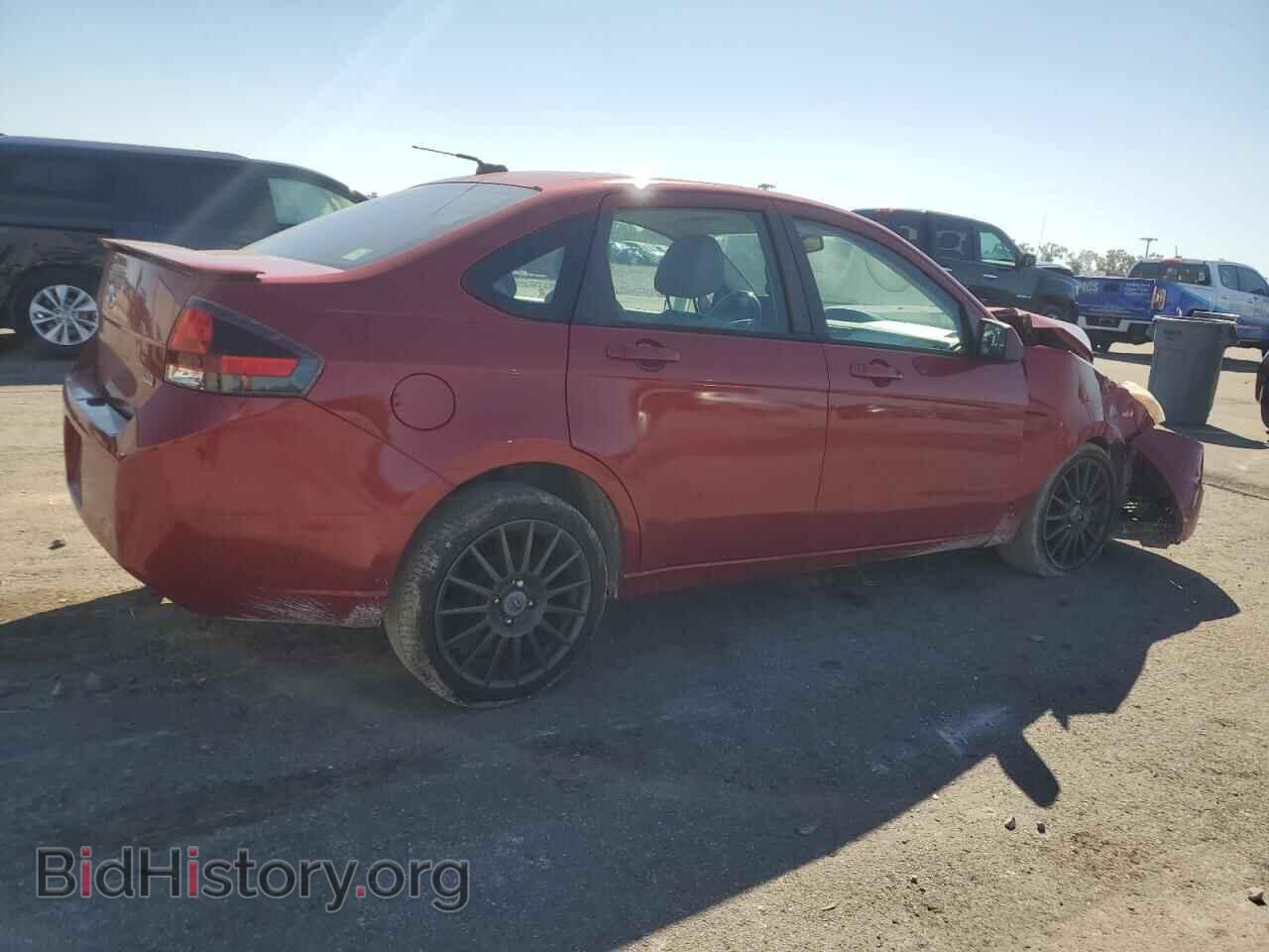 2011 FORD FOCUS - VIN: 1FAHP3GN1BW110076 - Photo 3