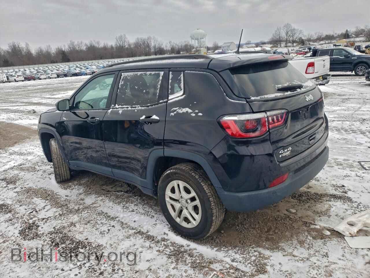 2018 JEEP COMPASS - VIN: 3C4NJDAB9JT144502 - Фото 2