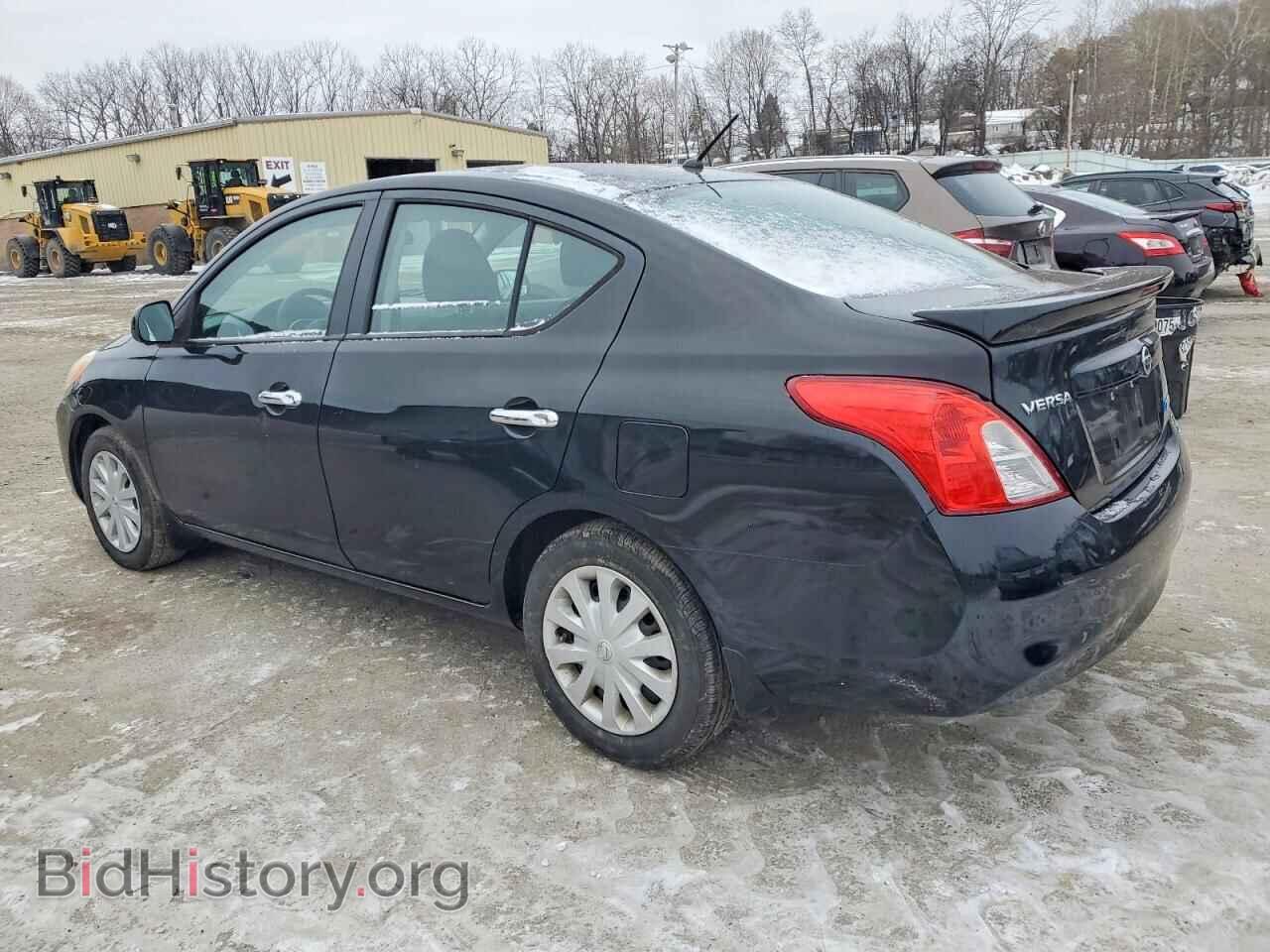 2014 NISSAN VERSA - VIN: 3N1CN7AP9EL841606 - Фото 2