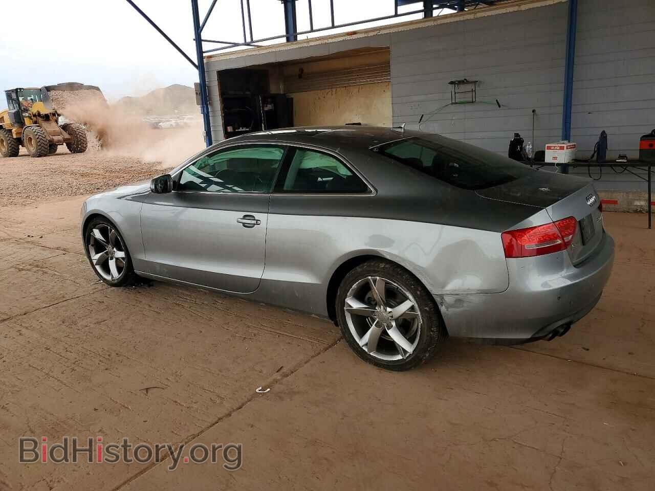 2011 AUDI A5 - VIN: WAULFAFR2BA082511 - Photo 2
