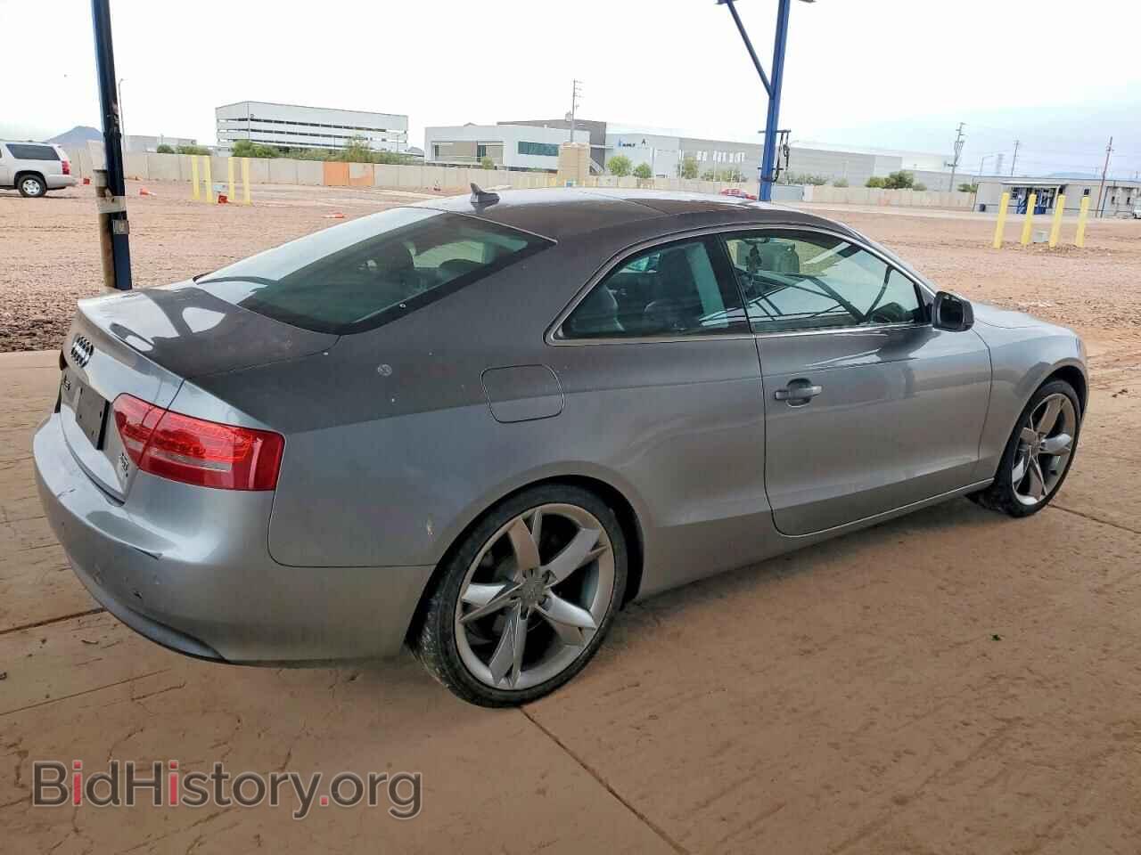2011 AUDI A5 - VIN: WAULFAFR2BA082511 - Photo 3