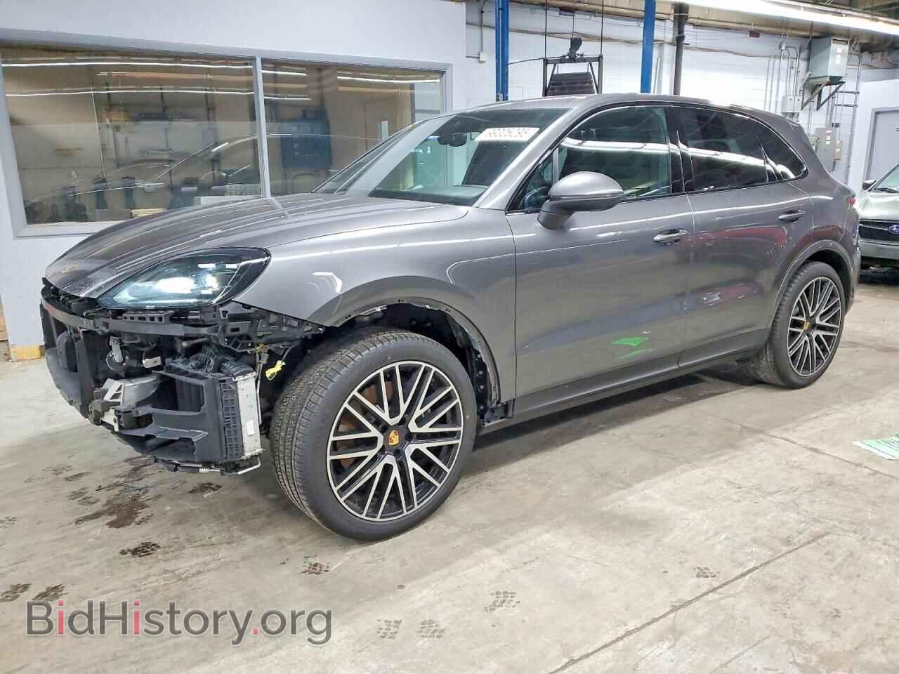 Photo WP1AA2AY1RDA14527 - PORSCHE CAYENNE 2024