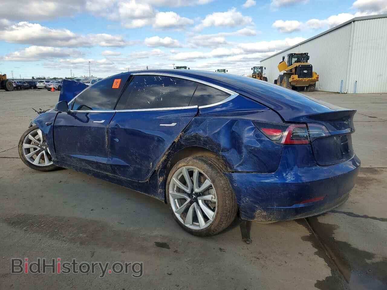 2018 TESLA MODEL 3 - VIN: 5YJ3E1EA1JF040256 - Photo 2