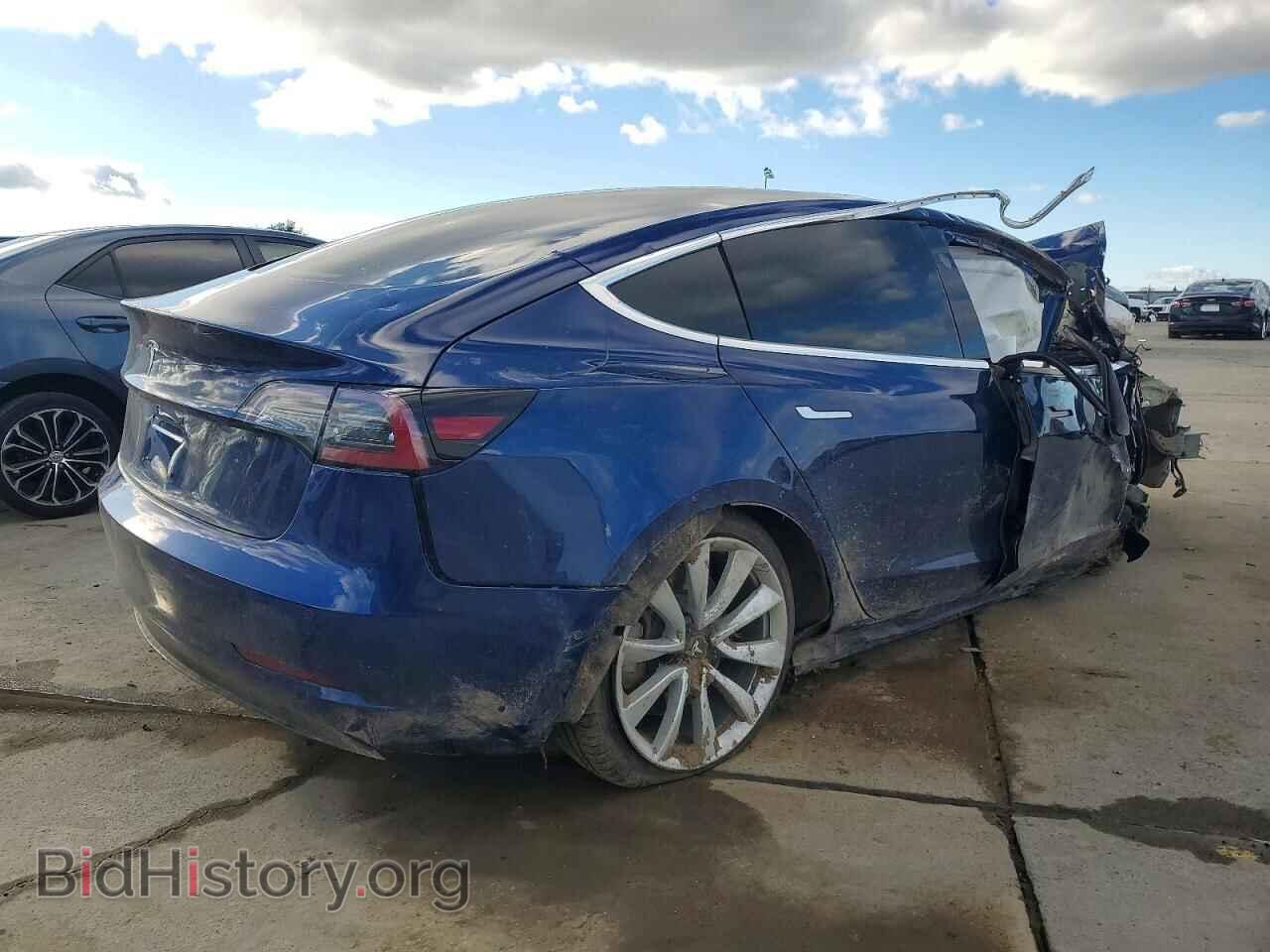 2018 TESLA MODEL 3 - VIN: 5YJ3E1EA1JF040256 - Photo 3