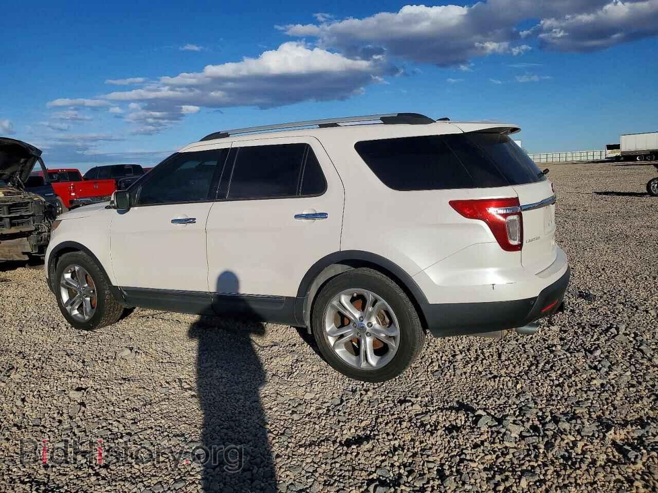 2011 FORD EXPLORER - VIN: 1FMHK8F81BGA56625 - Photo 2