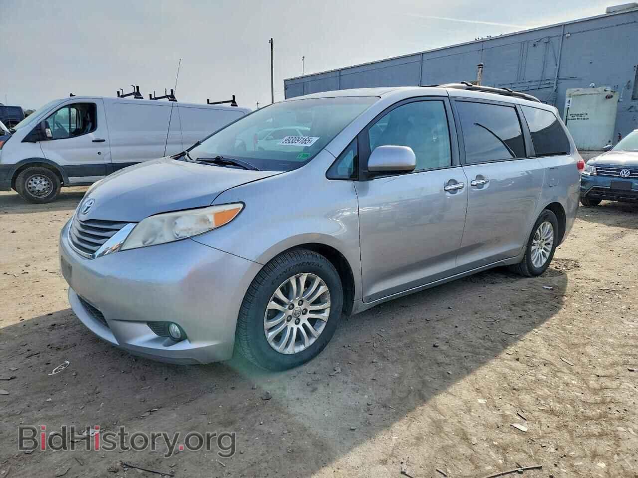 Фотография 5TDYK3DC2ES484633 - TOYOTA All Models 2014