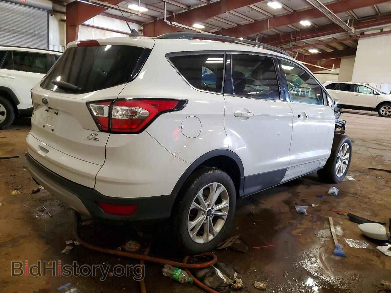 2018 FORD ESCAPE - VIN: 1FMCU9GD0JUD57277 - Фото 3