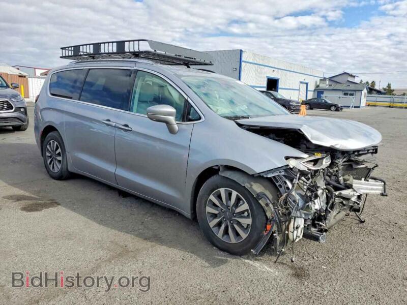 2021 Chrysler PACIFICA (VIN 2C4RC1L72MR585947) — photo 4 of 14