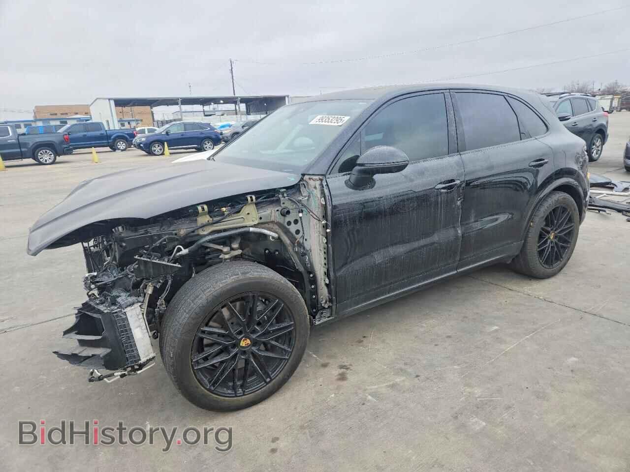 Фотография WP1AA2AY0RDA03762 - PORSCHE CAYENNE 2024