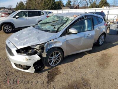 2016 Ford FOCUS SE, silver — VIN 1FADP3K22GL264672, Copart