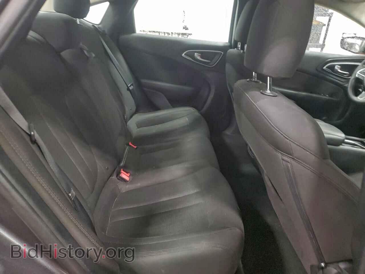 2016 CHRYSLER 200 - VIN: 1C3CCCAB3GN166438 - Фото 10