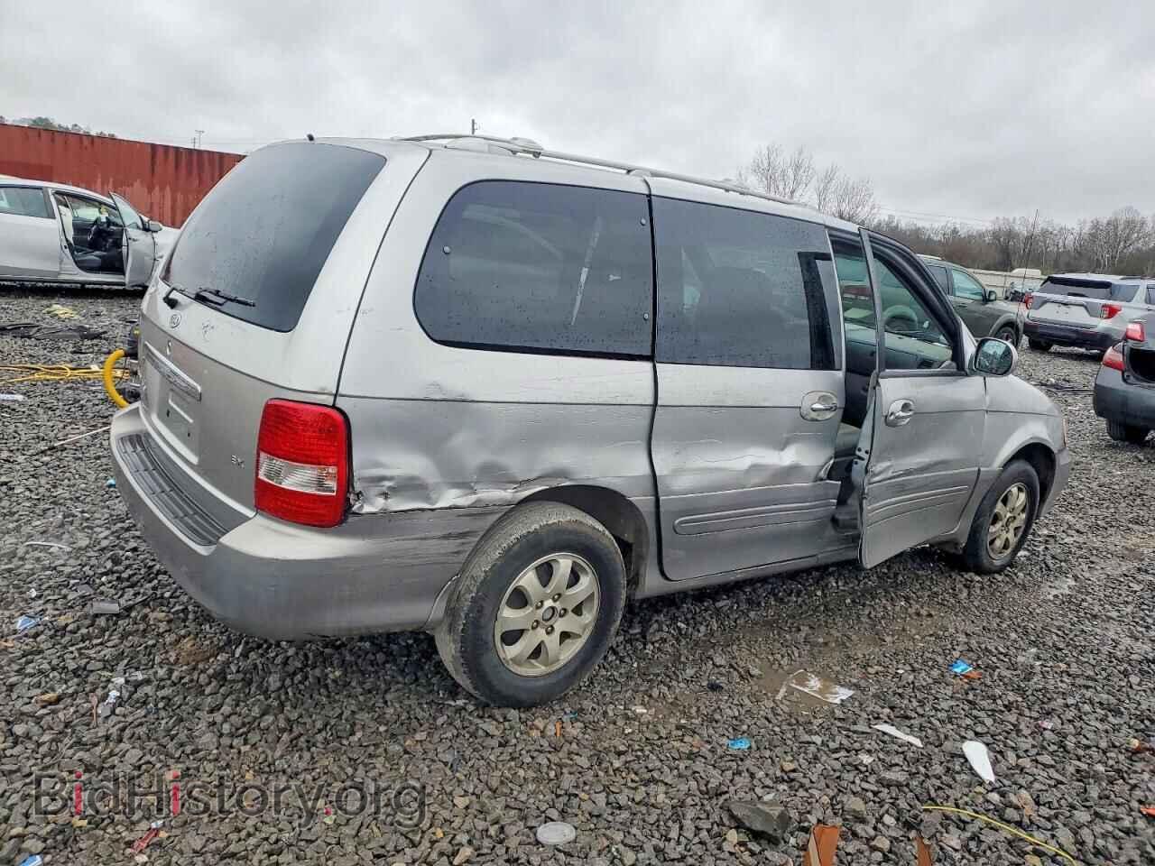 2005 KIA All Models - VIN: KNDUP132156745618 - Фото 3