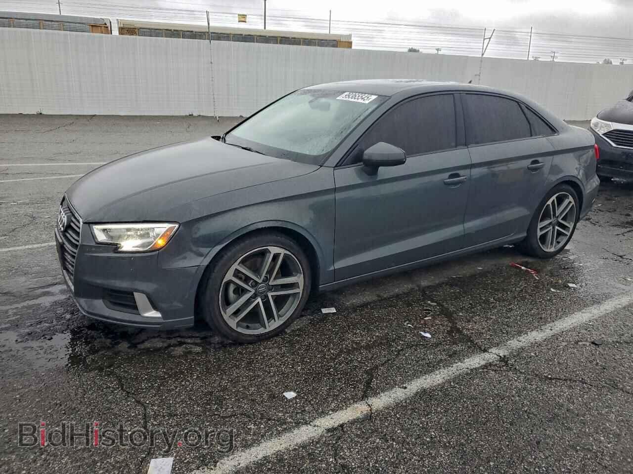 Photo WAUAUGFF6H1055844 - AUDI A3 2017