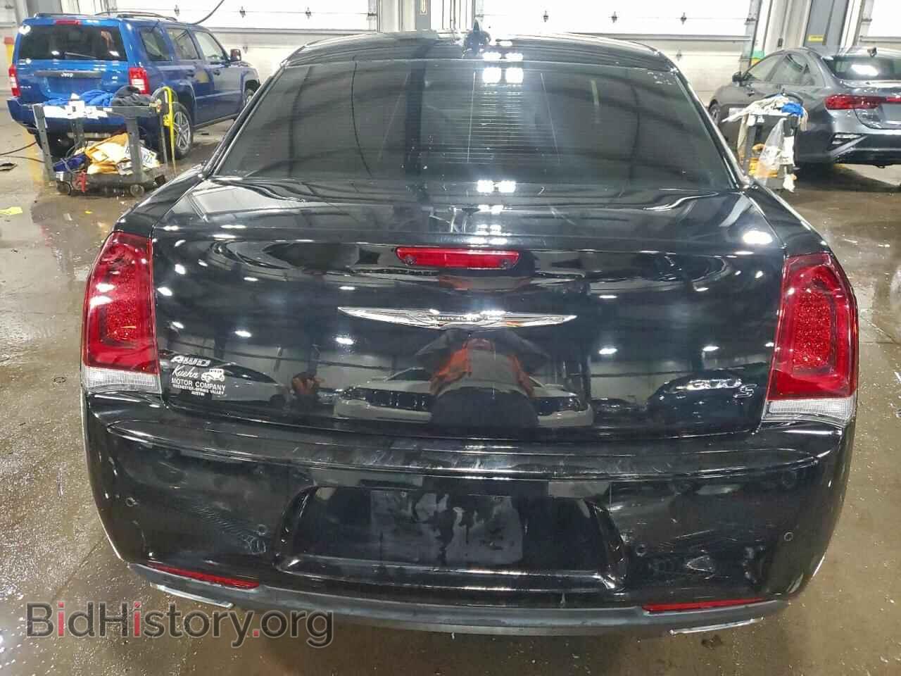 2016 CHRYSLER 300 - VIN: 2C3CCAGG8GH208943 - Фото 6