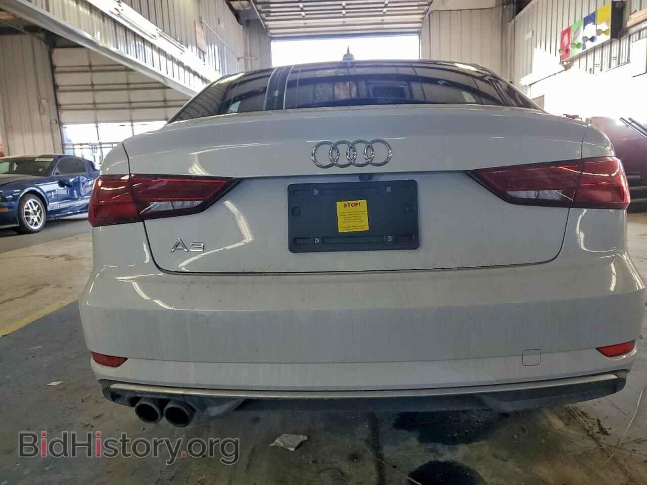 2017 AUDI A3 - VIN: WAUAUGFF3H1028066 - Фото 6