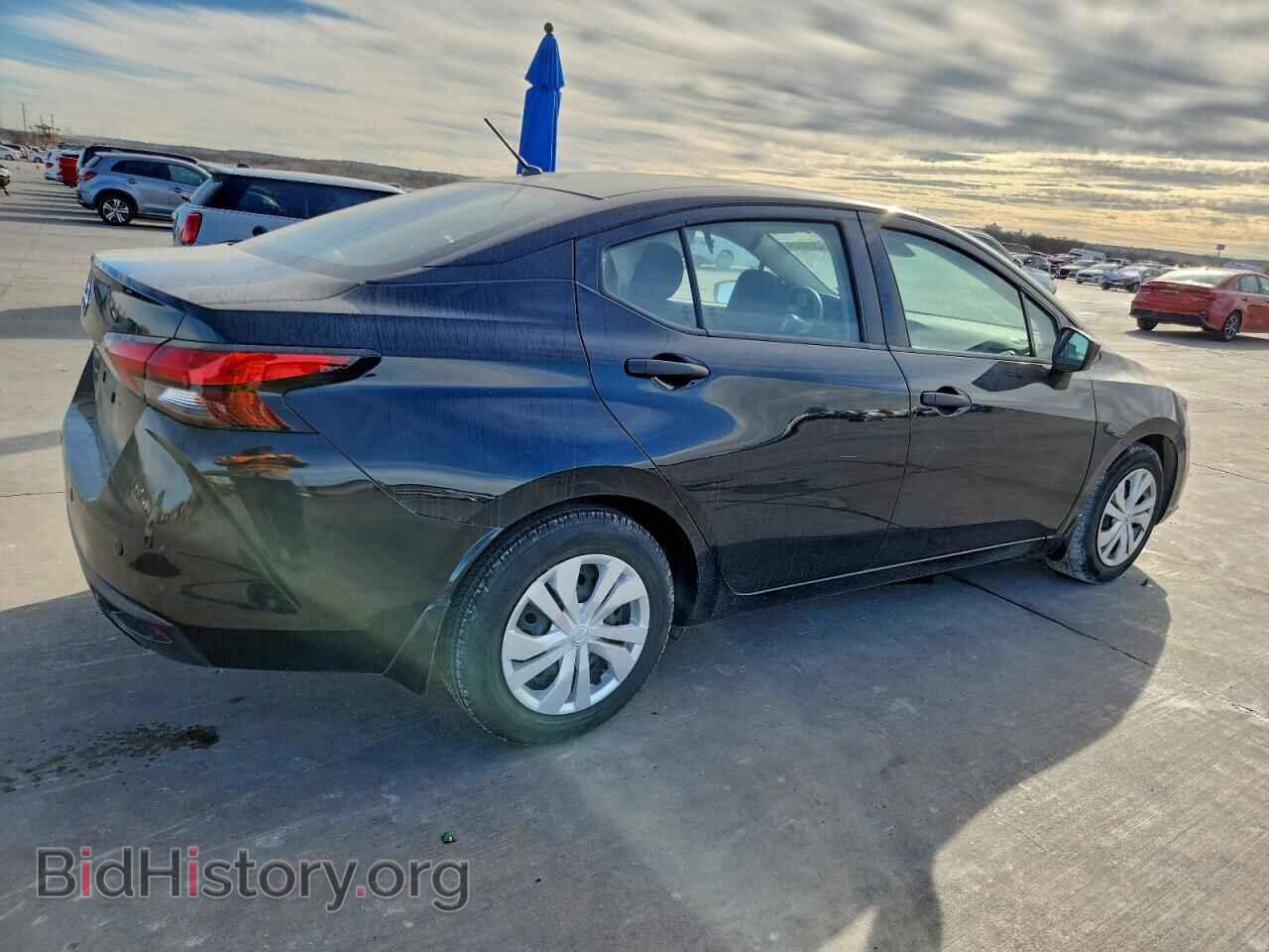 2020 NISSAN VERSA - VIN: 3N1CN8DV9LL889572 - Фото 3