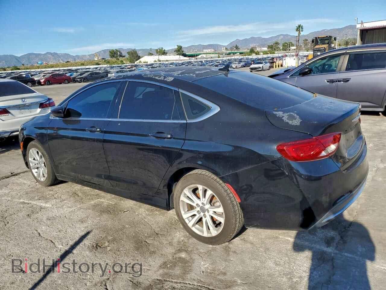 2016 CHRYSLER 200 - VIN: 1C3CCCAB8GN108129 - Фото 2