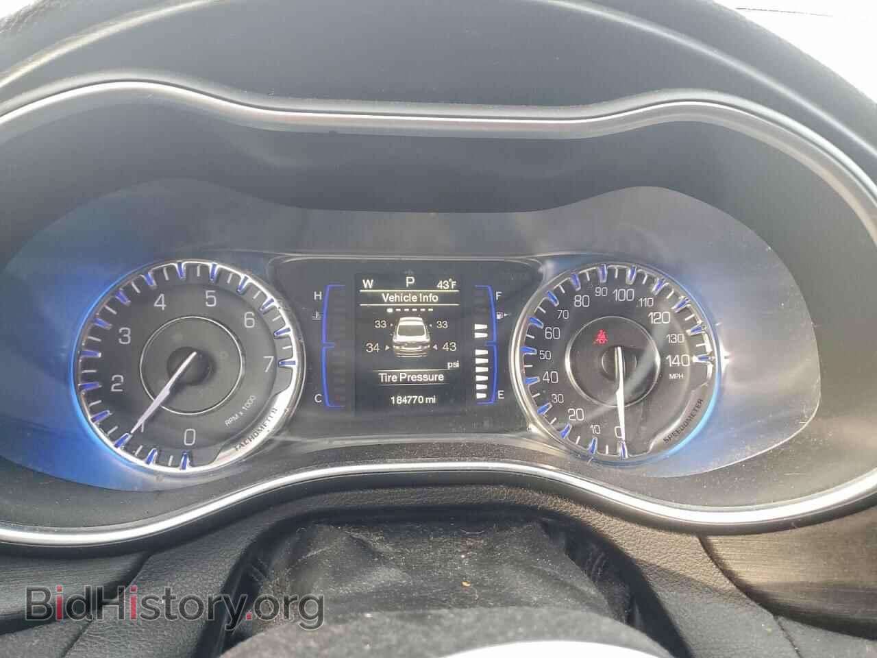 2015 CHRYSLER 200 - VIN: 1C3CCCAB0FN635662 - Фото 9