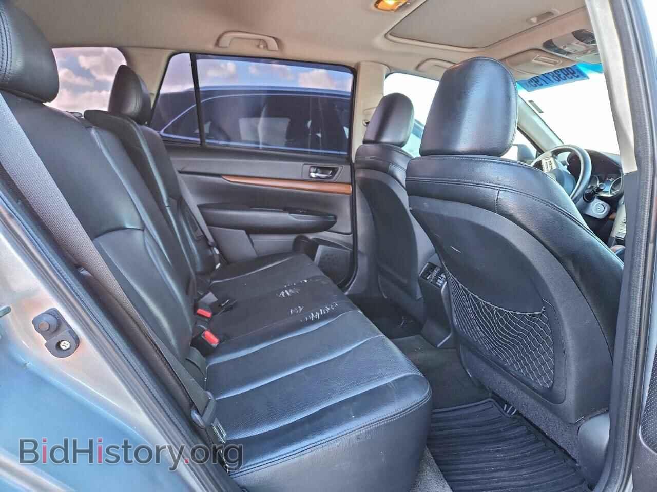 2014 SUBARU OUTBACK - VIN: 4S4BRDMC4E2301355 - Photo 11