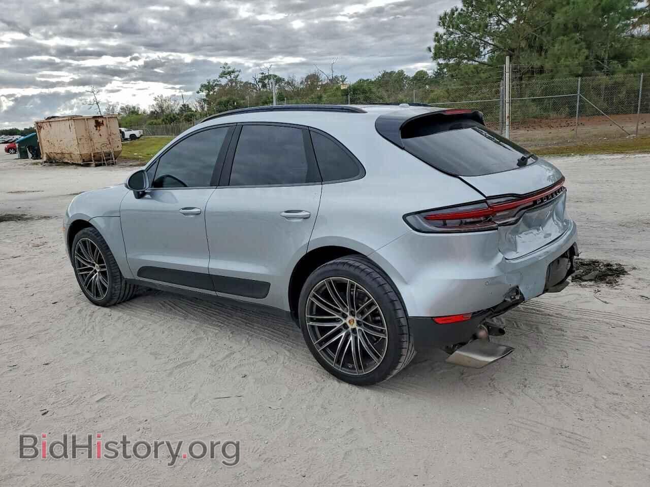 2019 PORSCHE MACAN - VIN: WP1AA2A56KLB04628 - Photo 2
