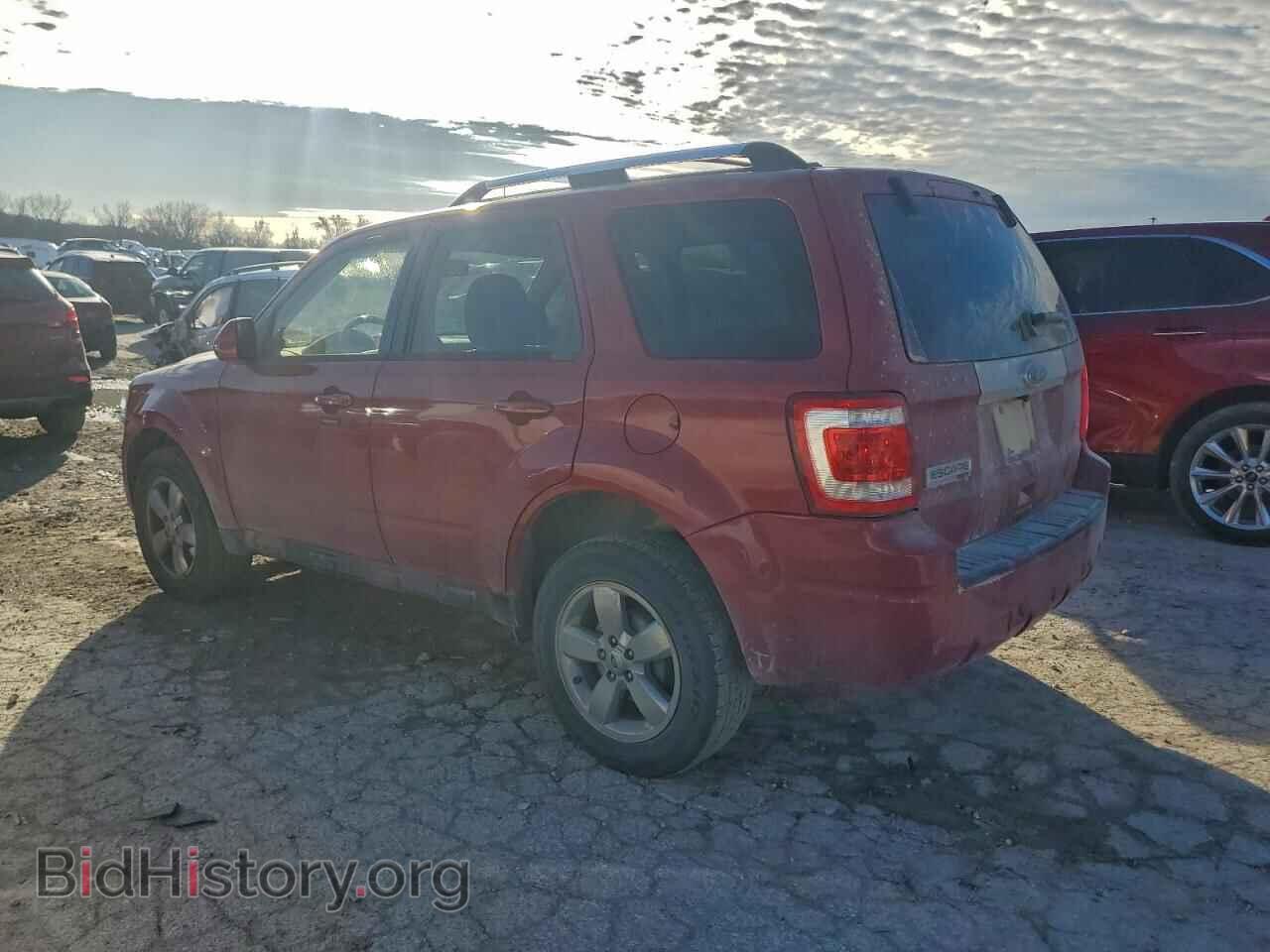 2011 FORD ESCAPE - VIN: 1FMCU0EG7BKA27397 - Фото 2