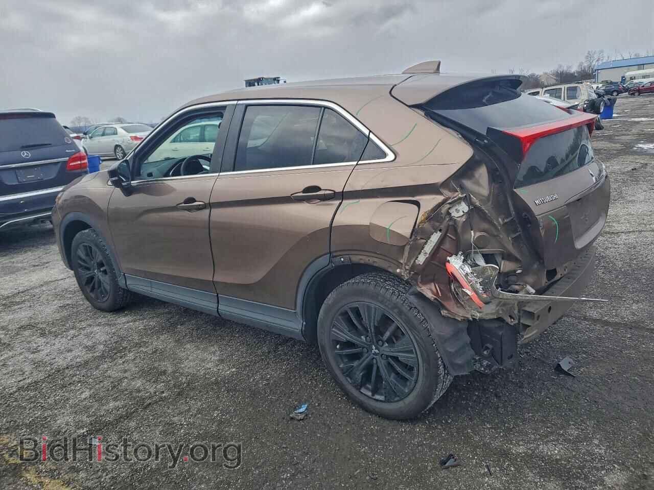 2018 MITSUBISHI ECLIPSE - VIN: JA4AT4AA7JZ044157 - Photo 2