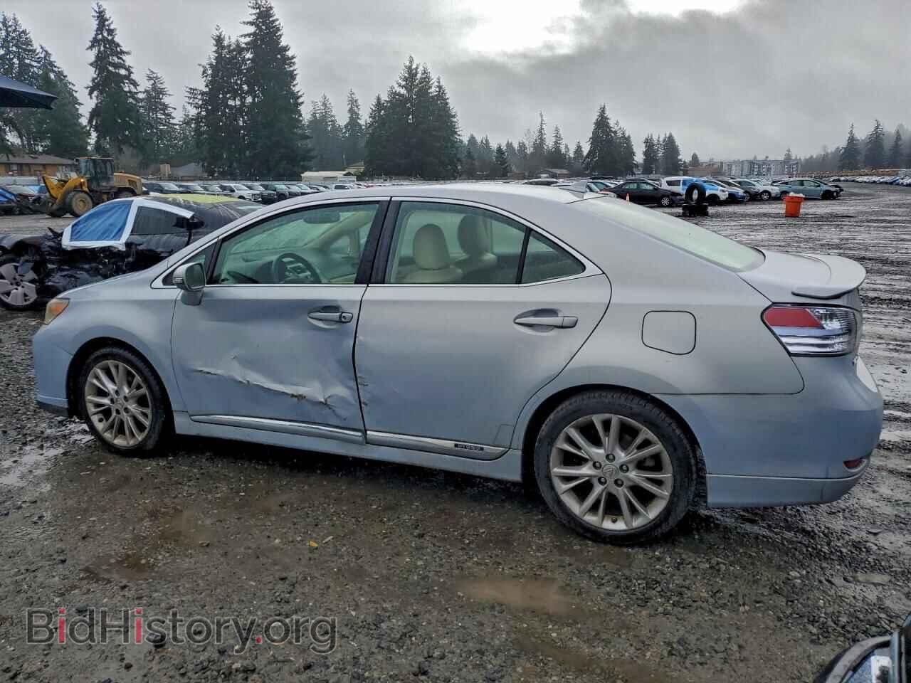 2010 LEXUS HS - VIN: JTHBB1BA1A2009891 - Photo 2