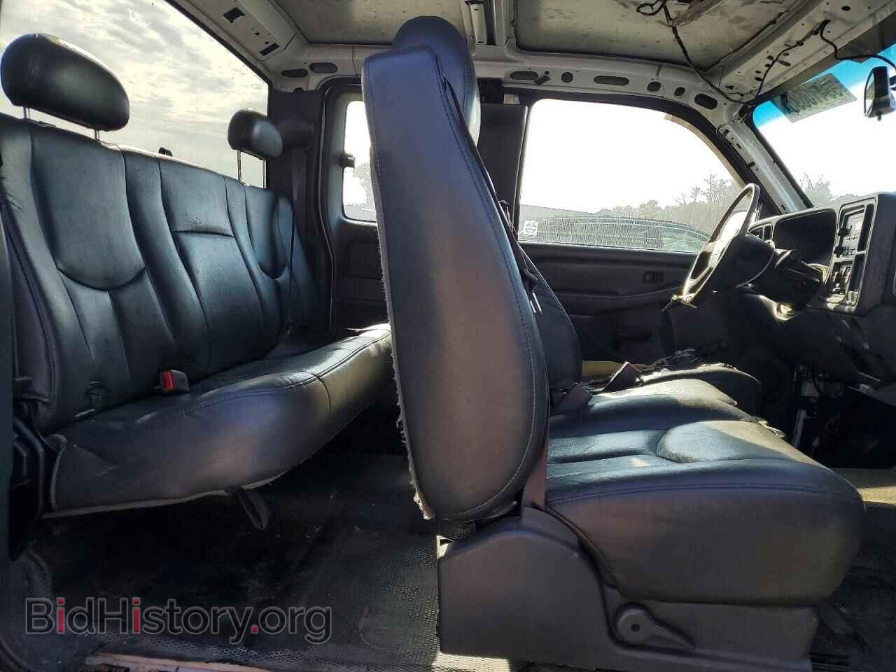 2005 GMC All Models - VIN: 1GTEC19V45E277584 - Photo 10