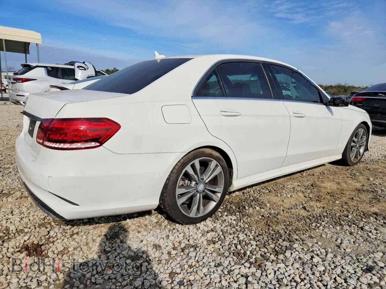 2016 MERCEDES-BENZ E-CLASS - VIN: WDDHF5KB0GB273215 - Фото 3