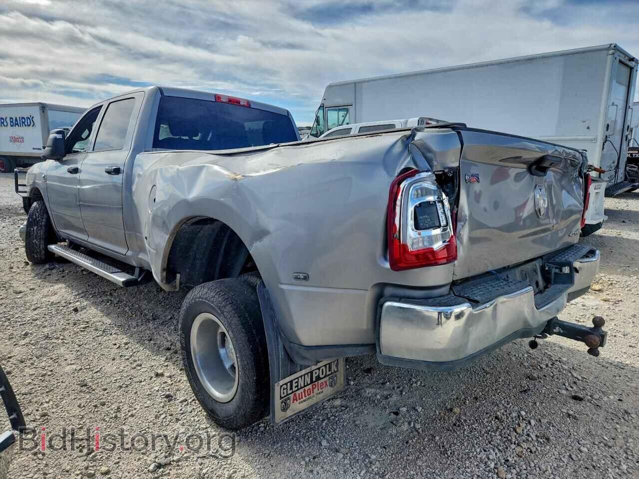2023 RAM 3500 - VIN: 3C63RRGL0PG543353 - Фото 2