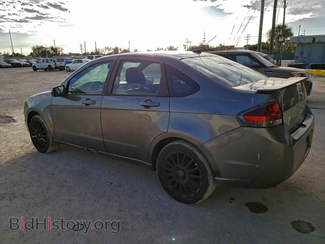 2010 FORD FOCUS - VIN: 1FAHP3GN8AW269255 - Фото 2