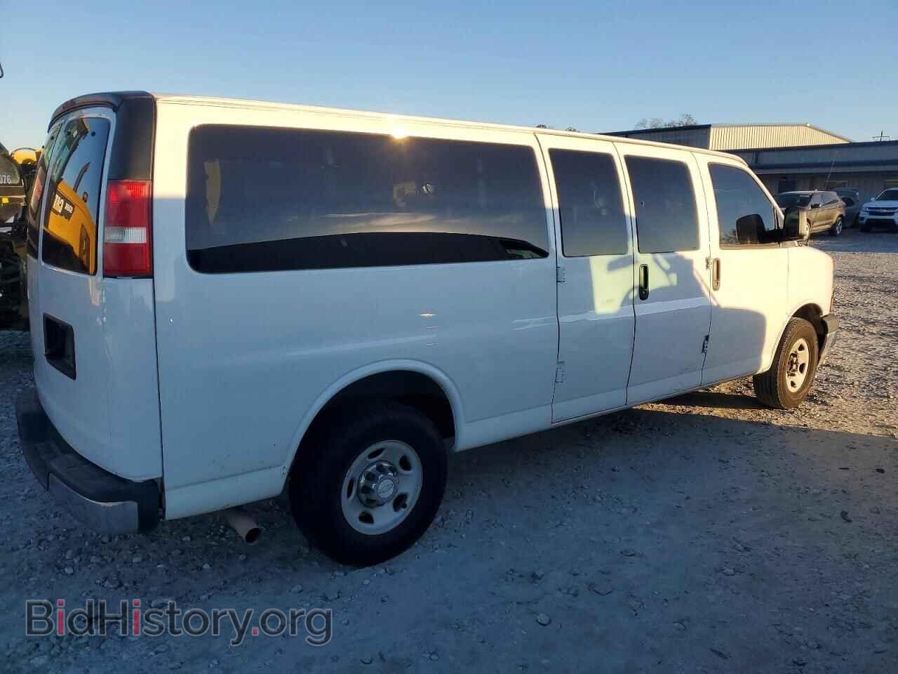 2017 CHEVROLET EXPRESS - VIN: 1GAZGPFG4H1156718 - Фото 3