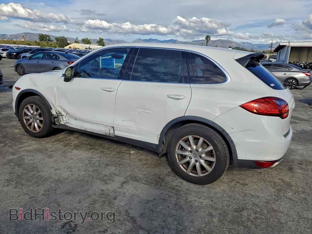 2013 PORSCHE CAYENNE - VIN: WP1AA2A20DLA03223 - Фото 2