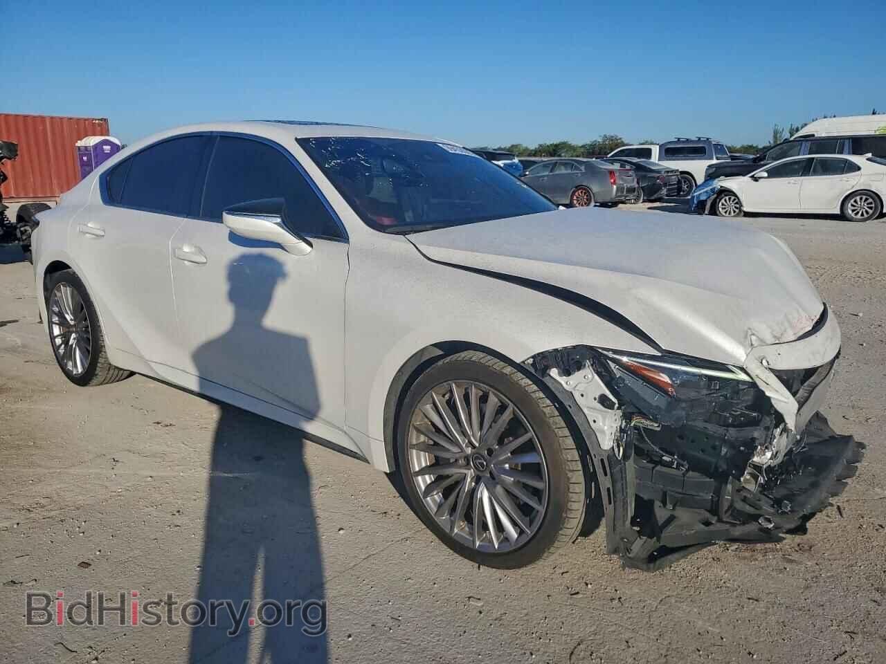 2022 LEXUS IS - VIN: JTHD81F27N5049472 - Photo 4