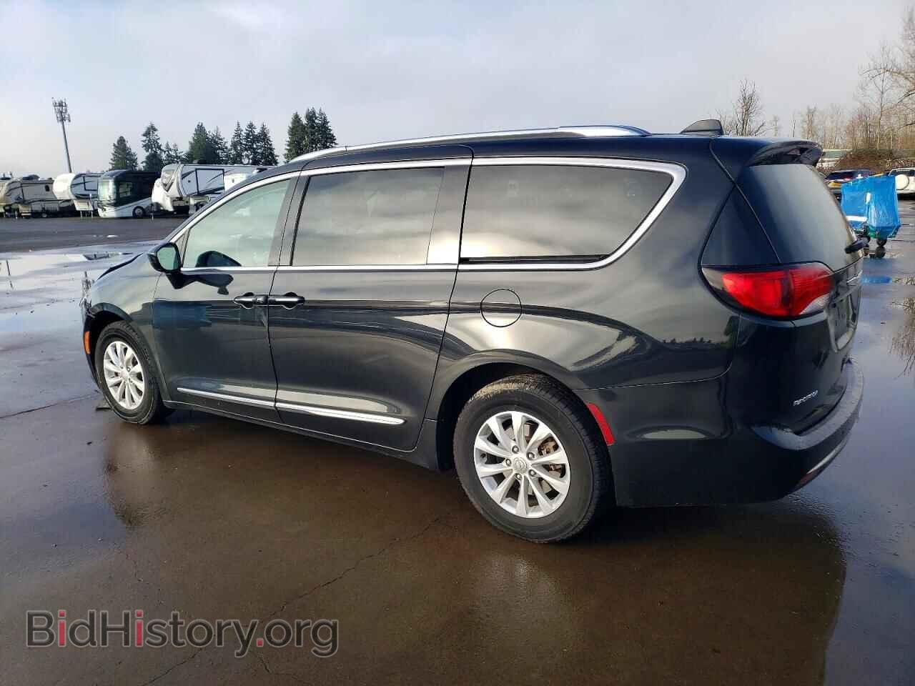 2019 CHRYSLER PACIFICA - VIN: 2C4RC1BG0KR554694 - Фото 2