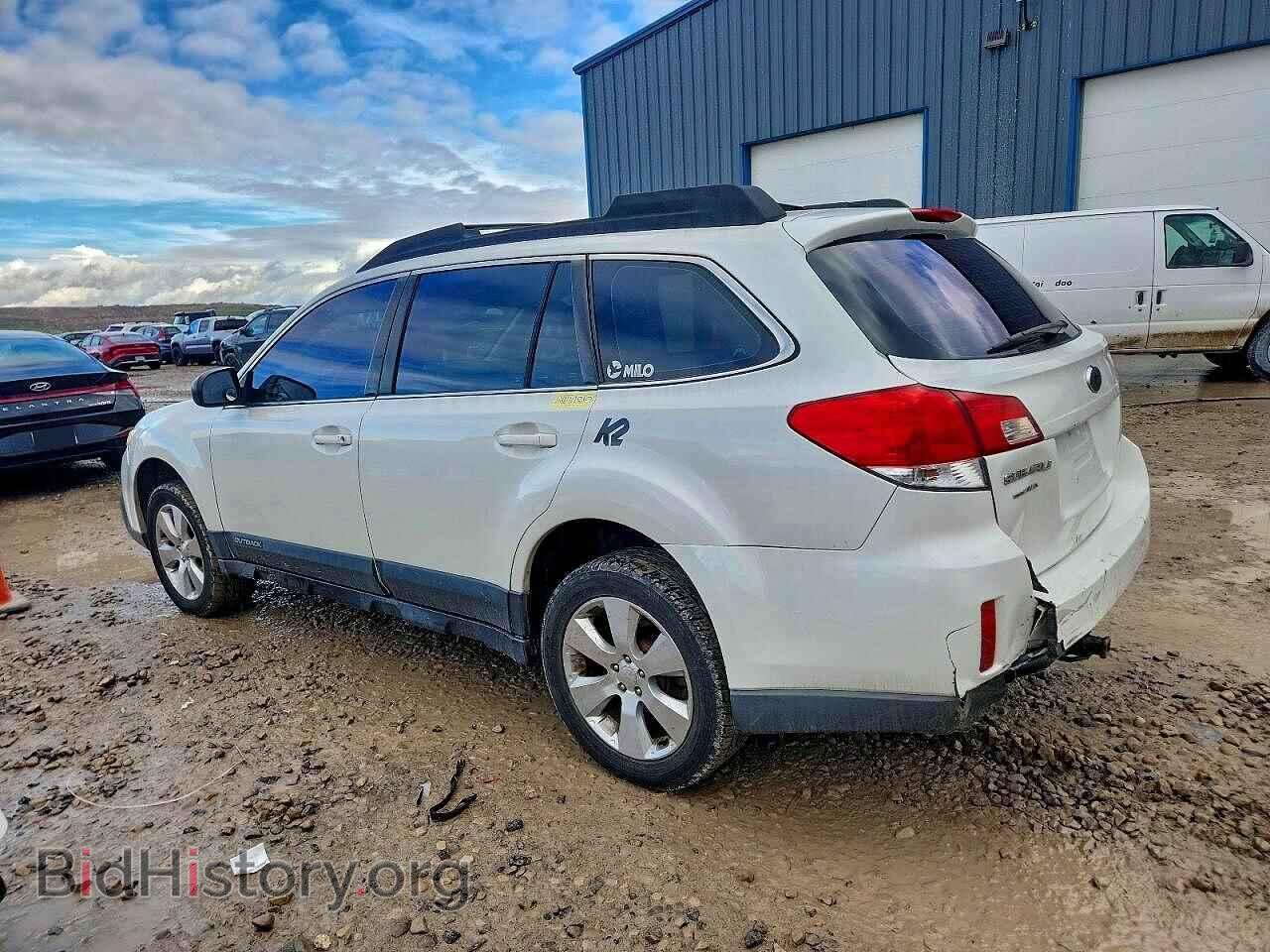 2014 SUBARU OUTBACK - VIN: 4S4BRBAC2E3246357 - Фото 2