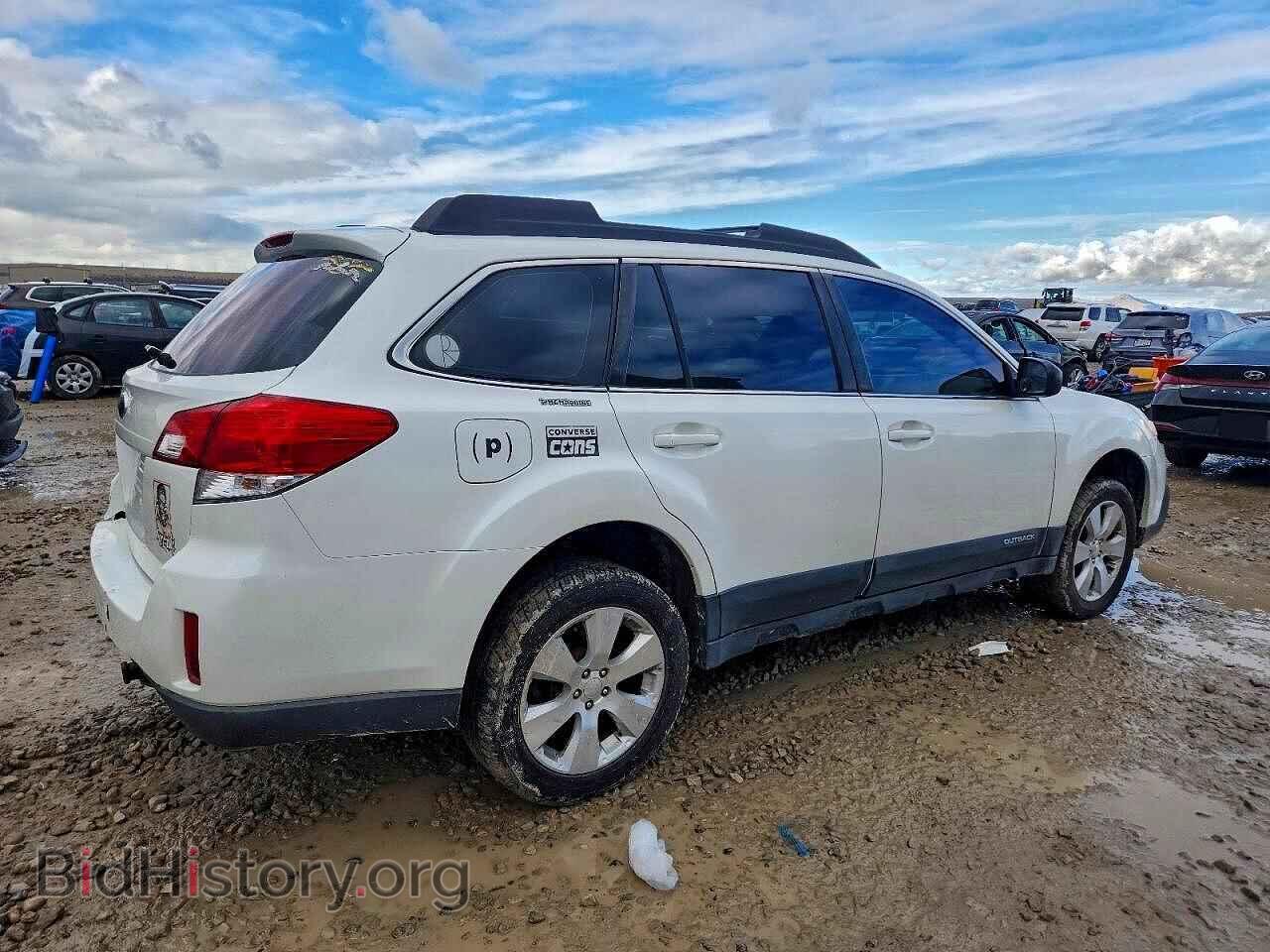 2014 SUBARU OUTBACK - VIN: 4S4BRBAC2E3246357 - Фото 3