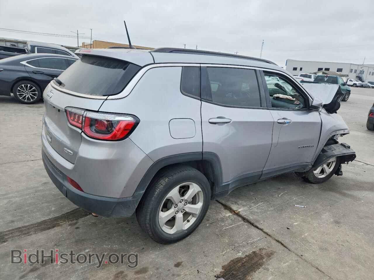 2018 JEEP COMPASS - VIN: 3C4NJDBB0JT315653 - Фото 3