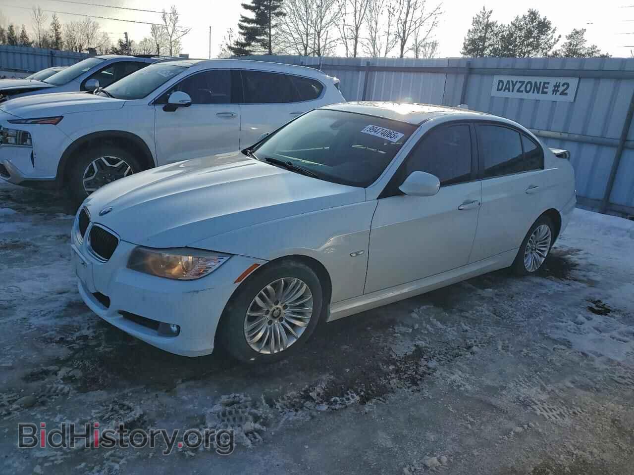 Фотография WBAPG73589A401181 - BMW 3 SERIES 2009